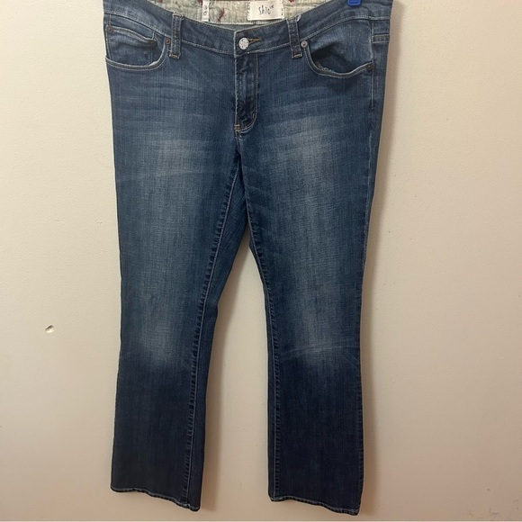 Shio Womens Cotton Whiskering Fading 5 Pocket Low Rise Bootcut Jeans Size 30 - Picture 2 of 13